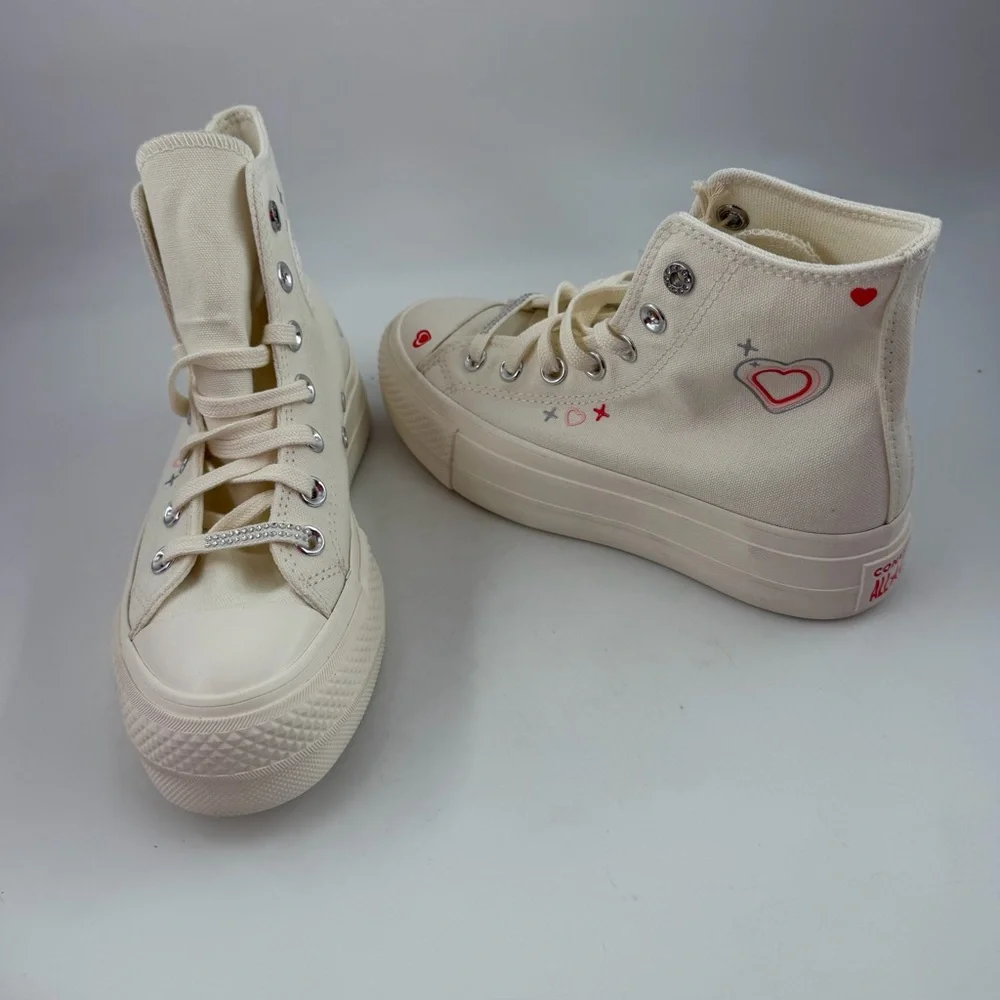 Converse Women’s CTAS Lift Egret Platform-5.5-Forever Dream Off White Shoes NEW!